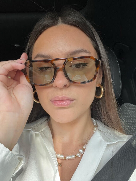 RetroVision - Trendy Zonnebril met Vintage Frame
